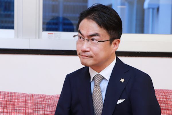 「有権者への『分かりやすさ』と候補者への『リスペクト』を大切にしている」選挙ドットコムちゃんねるメインMC乙武洋匡氏インタビュー